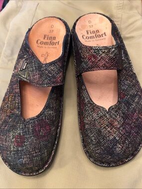 Finn Comfort Multicolored Mary Jane-Style Clog